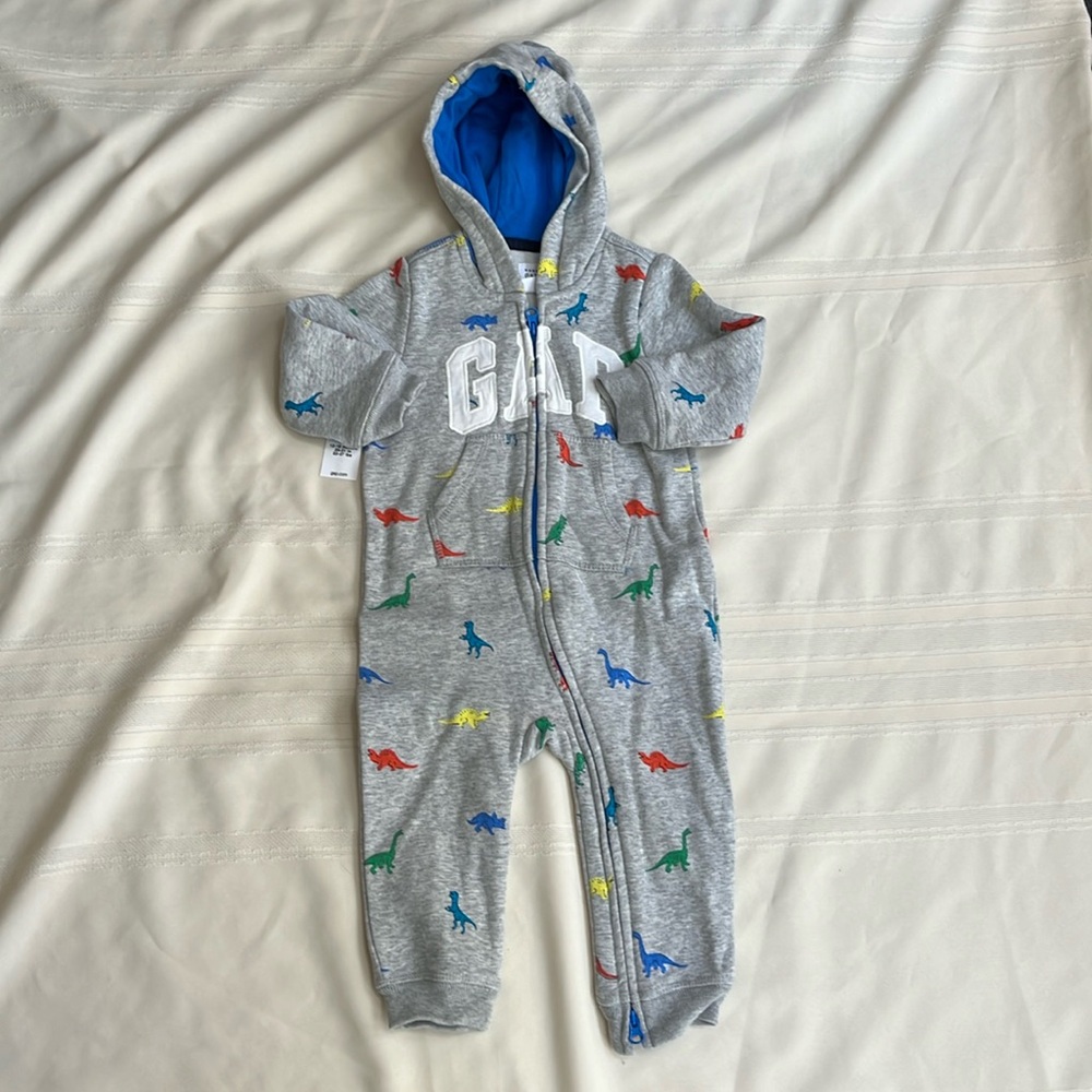 Baby Gap dinosaur one piece NWT Sz 12-18m bundle to save